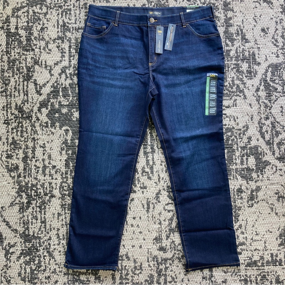 Lee Flex Motion Straight Leg Jeans Size 22W